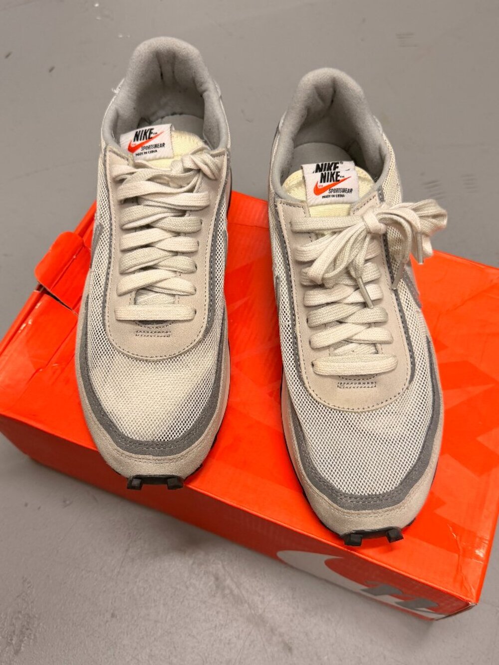 Nike x sacai LdWaffle White/Grey Sneakers, Size 8.5